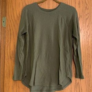 American Eagle waffle knit shirt